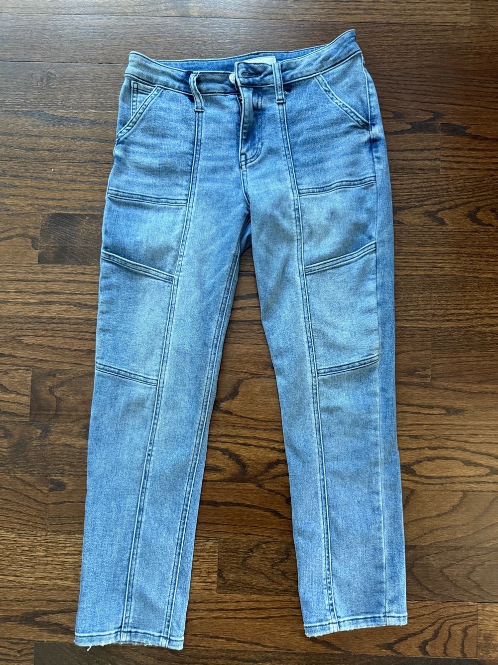Like new! Kut from the Kloth straight leg jeans